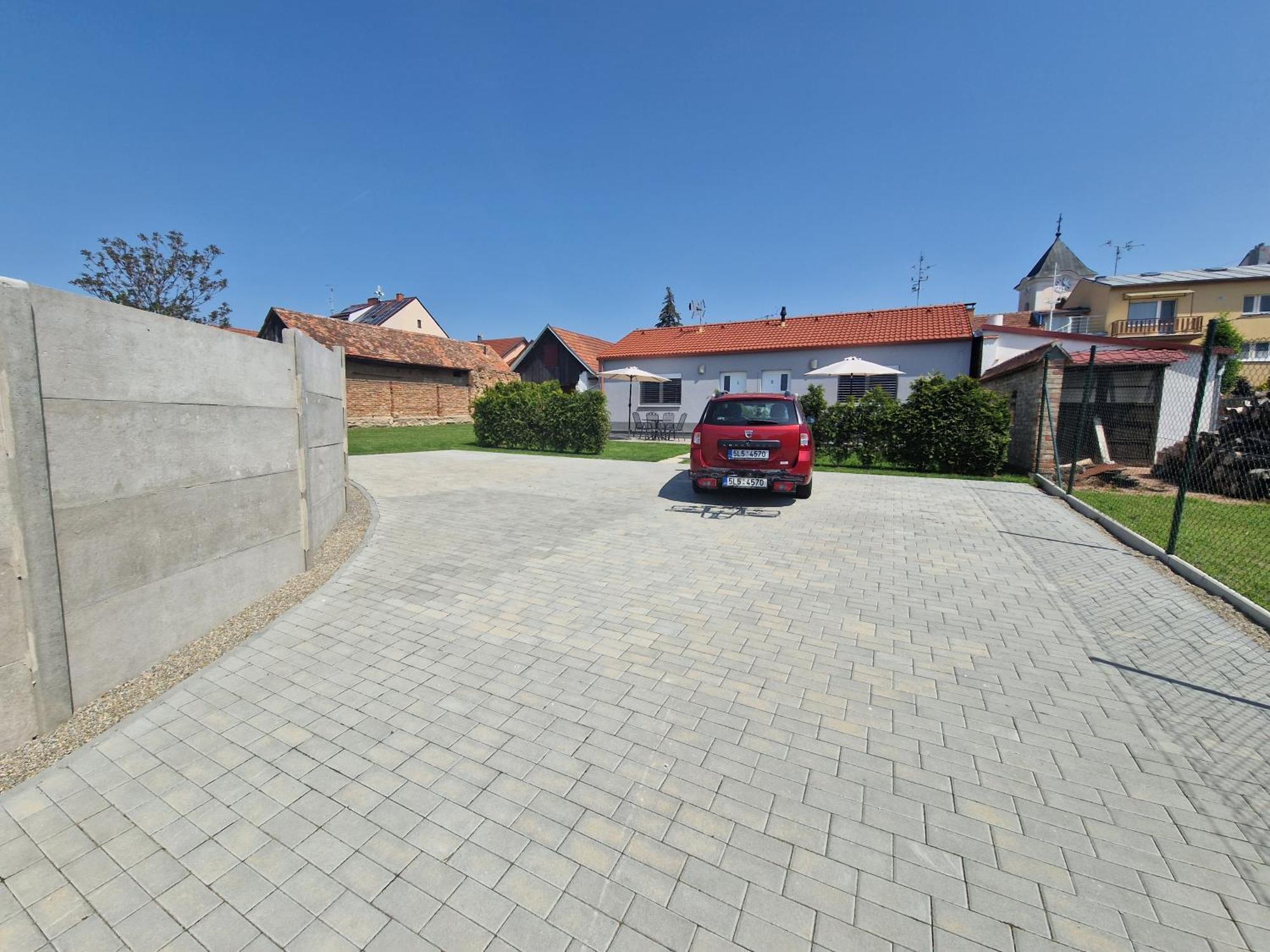 Apartament U Marty S Terasou Šakvice